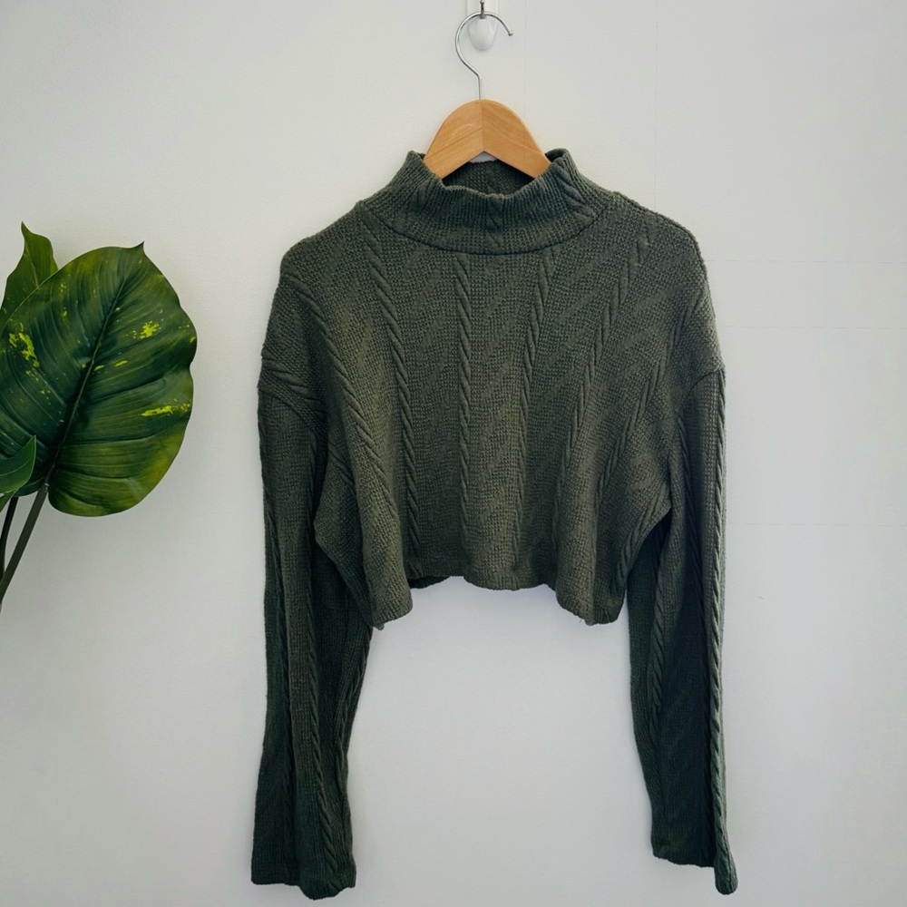 ARDENE | Cropped Turtle Neck Cable Knit Sweater Khaki Green Size XS